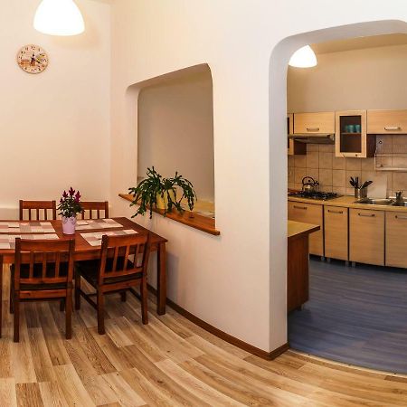 Appartamento Apartament Jasminowy Kudowa-Zdrój Esterno foto